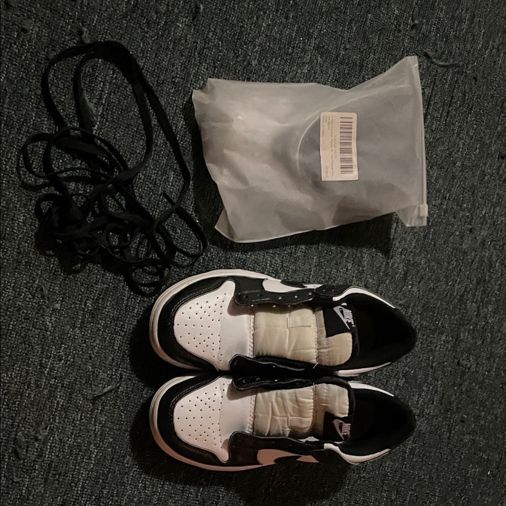 Black and White NIKE Sneakers
